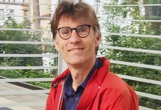 Lässt die Wegscheider-Orgel in Pinnow zu ihrem vierten Geburtstag erklingen: Domorganist Christian Skobowsky // © Sabine Reisener Lässt die Wegscheider-Orgel in Pinnow zu ihrem vierten Geburtstag erklingen: Domorganist Christian Skobowsky // © Sabine Reisener