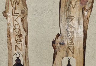 2024 // &copy; Christina Gust