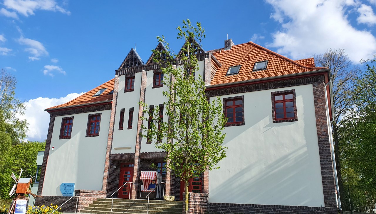 Historische Ortsf&uuml;hrung, &copy; Alte Schule 7_Toni Schulz_2022.jpg