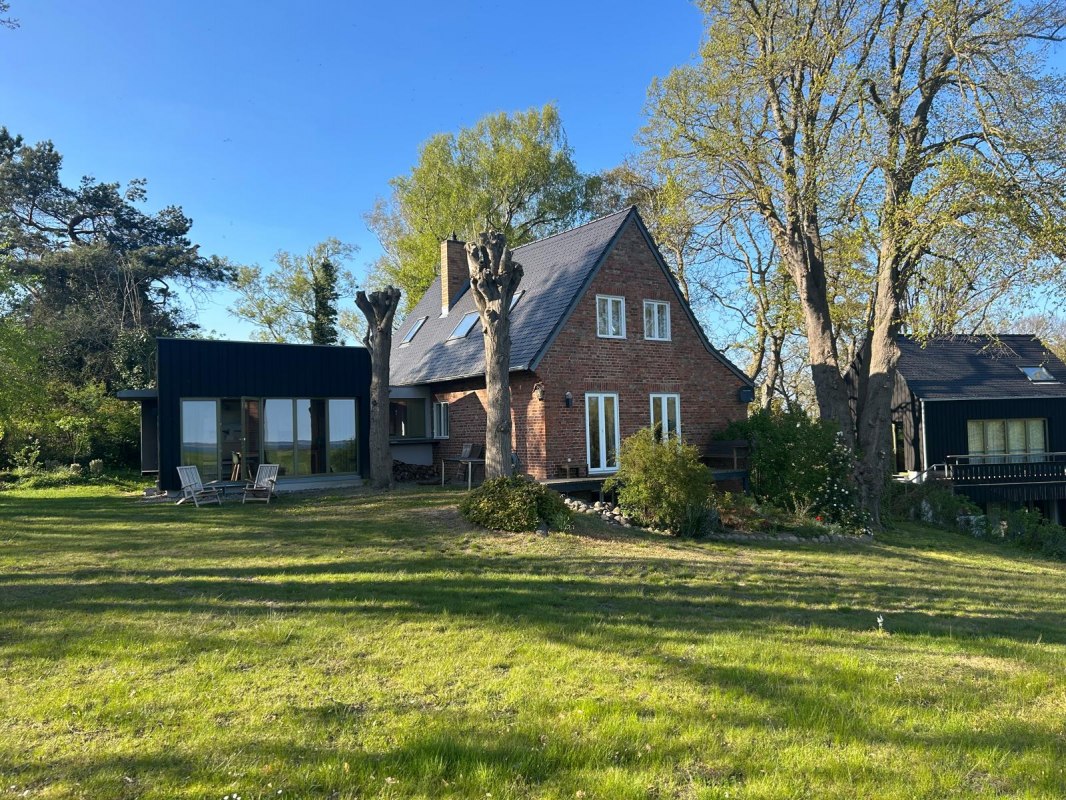 &copy; Atelier Josepha