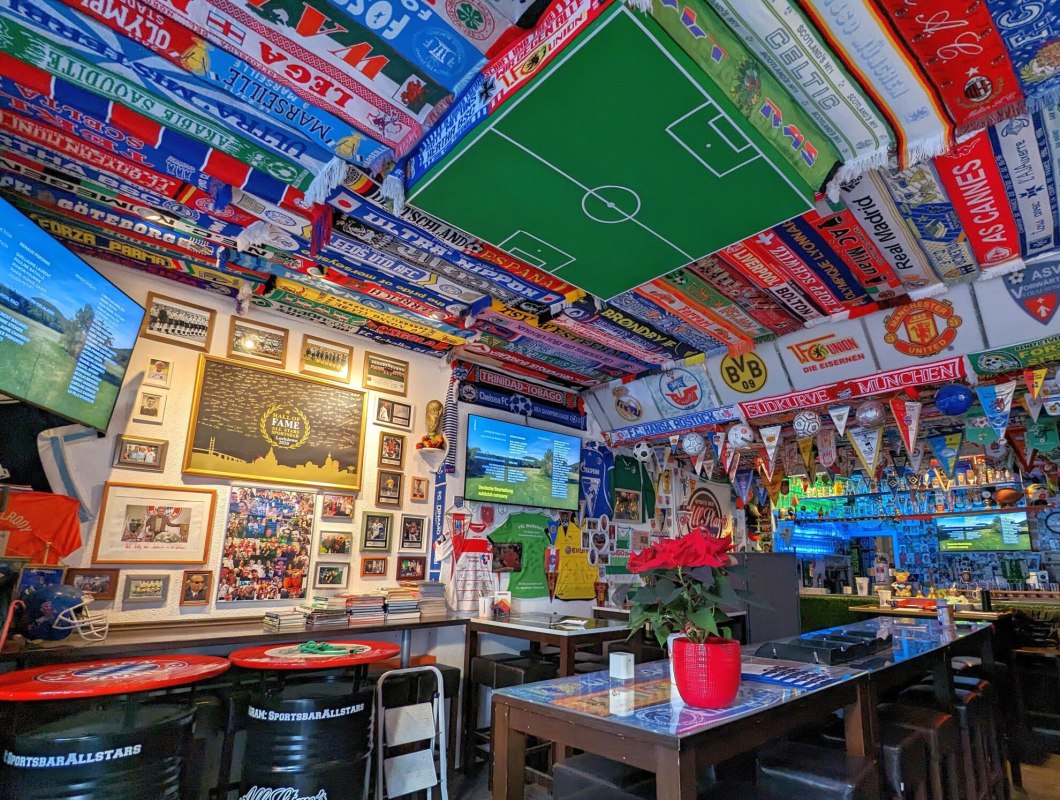 Die Sportsbar bietet jede Menge Rate- und Diskussionspotenzial, © Sportsbar Allstars Die Sportsbar bietet jede Menge Rate- und Diskussionspotenzial, © Sportsbar Allstars