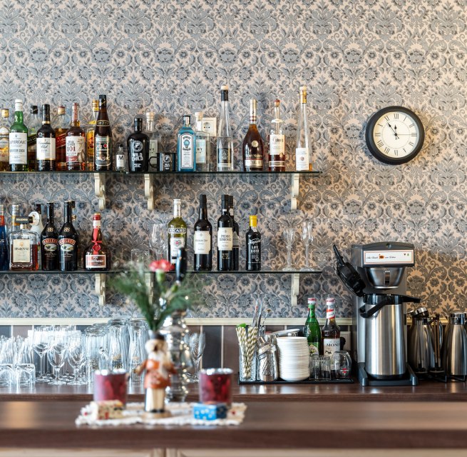 Caf&eacute; und Bar im Schlossgut Gorow // &copy; DOMUSImages
