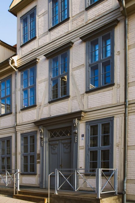 Altes Palais Frontportal, © Welterbeverein Schwerin Altes Palais Frontportal, © Welterbeverein Schwerin