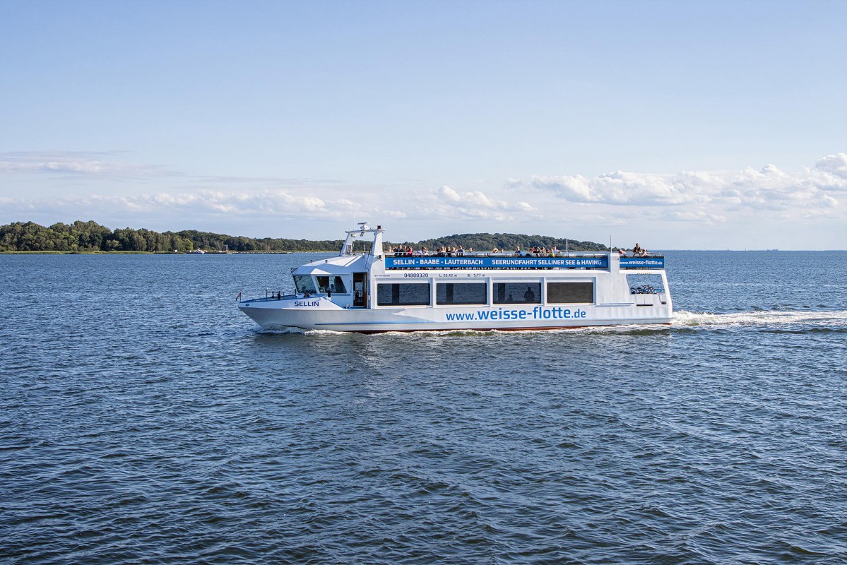 Hafenrundfahrt // © weisse-flotte.de Hafenrundfahrt // © weisse-flotte.de
