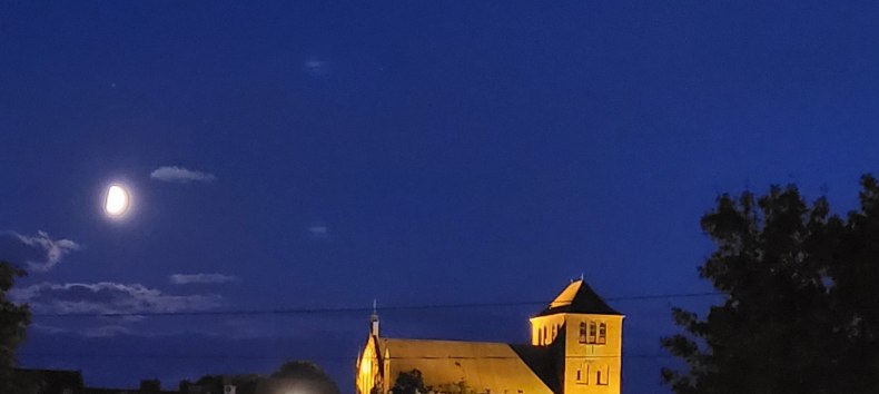 Georgenkirche am Abend, &copy; Stephan Fischer