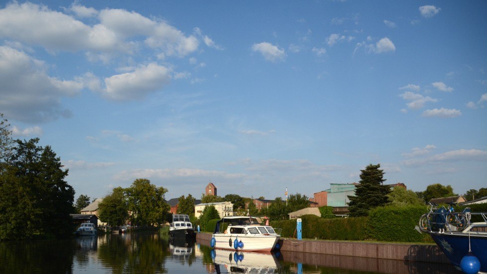Kimbas Hafenterassen und Kanuverleih Parchim, © KIMBAS Veranstaltungsservice & Zeltverleih
