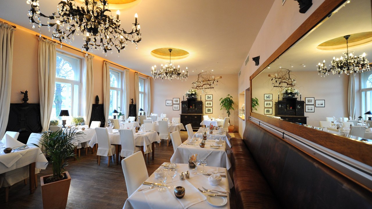 Uitzicht in het restaurant // &copy; Rainer Cordes