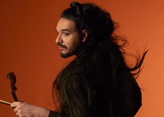 © © Misha Obradovic © © Misha Obradovic