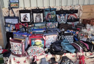 Taschenausstellung // &copy; Kaschujo
