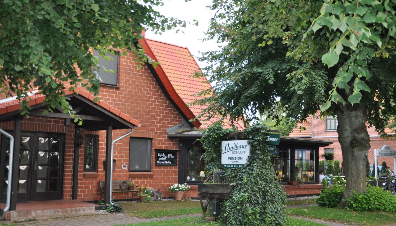 Außenansicht Landhaus Schlunt, © TMV Außenansicht Landhaus Schlunt, © TMV