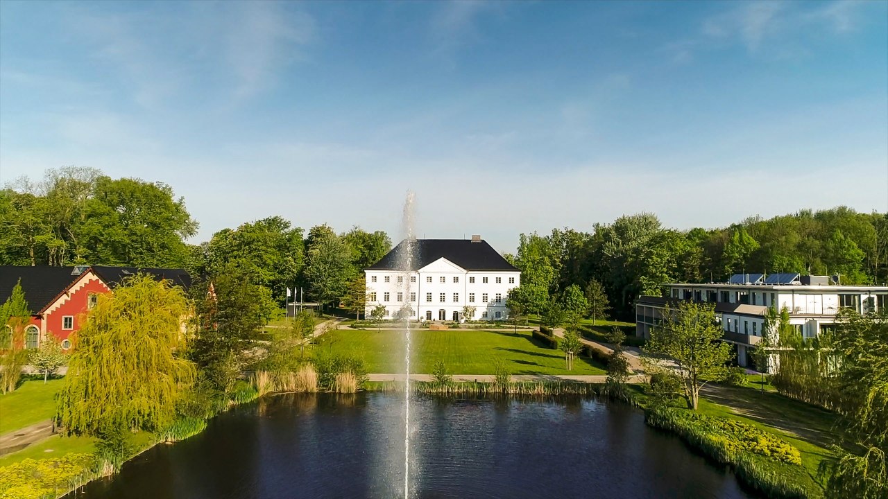 &copy; Schlossgut Gro&szlig; Schwansee