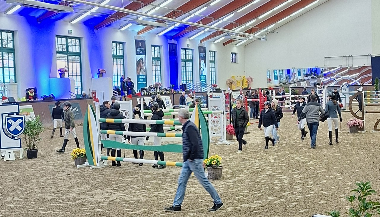 Landeshallen-Championat Springen auf dem Landgestüt Redefin, © A.Strohbehn Landeshallen-Championat Springen auf dem Landgestüt Redefin, © A.Strohbehn