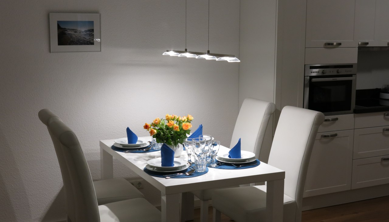 Gemütliches Beisammensein in der Ferienwohnung Schwalbennest in Juliusruh, © Cordula Schubert