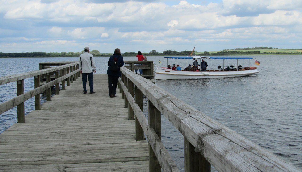 Anleger Barkasse Regulus in Teschow, © Jana Koch Anleger Barkasse Regulus in Teschow, © Jana Koch