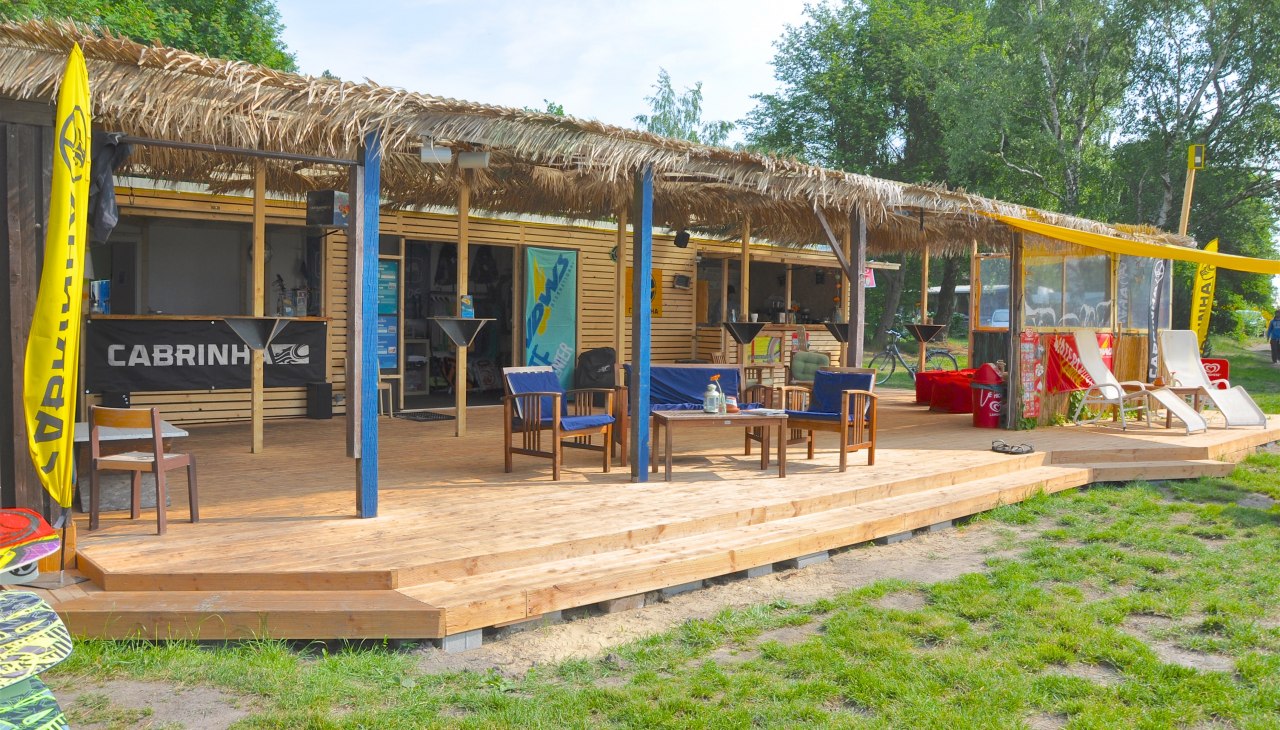 Surfschuppen Born, © Kitesurf & Kanu Born Surfschuppen Born, © Kitesurf & Kanu Born