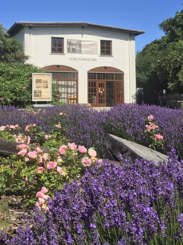 &copy; Hafen- und Kurbetrieb