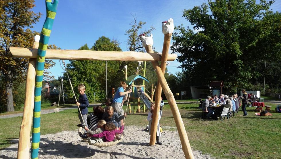 Der Spielplatz wartet auf die kleinen G&auml;ste // &copy; Ostsee-Bauernhof-Hocke