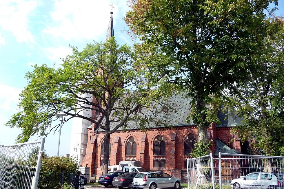 Außenansicht der Kirche // © Sabrina Wittkopf-Schade Außenansicht der Kirche // © Sabrina Wittkopf-Schade