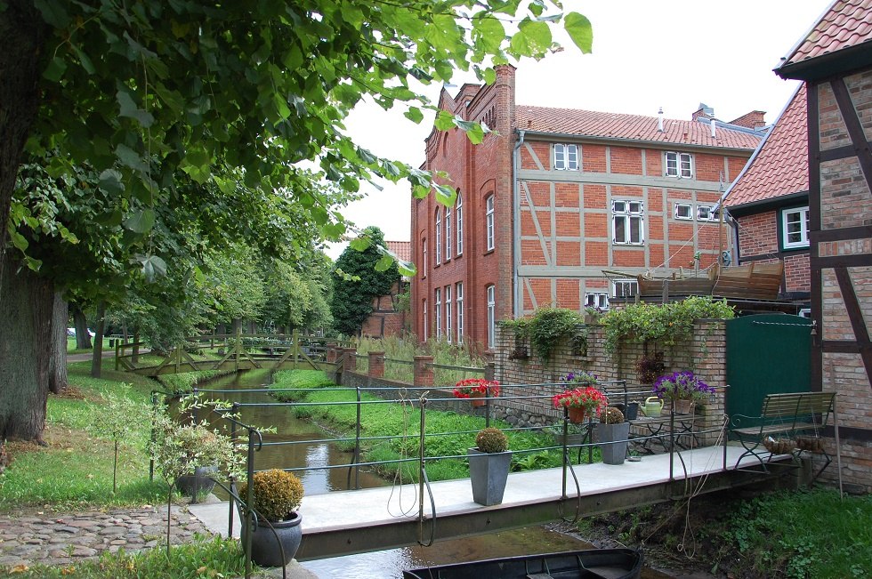 Die vielen Brücken über den Wallgraben gaben Boizenburg den Namen "Klein-Venedig des Nordens"., © Gabriele Skorupski Die vielen Brücken über den Wallgraben gaben Boizenburg den Namen "Klein-Venedig des Nordens"., © Gabriele Skorupski