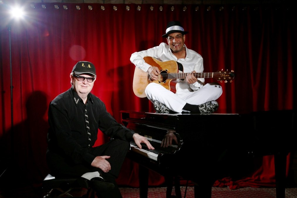 Andy am Klavier, Larry an der Gitarre, © Lawrence Harms Andy am Klavier, Larry an der Gitarre, © Lawrence Harms