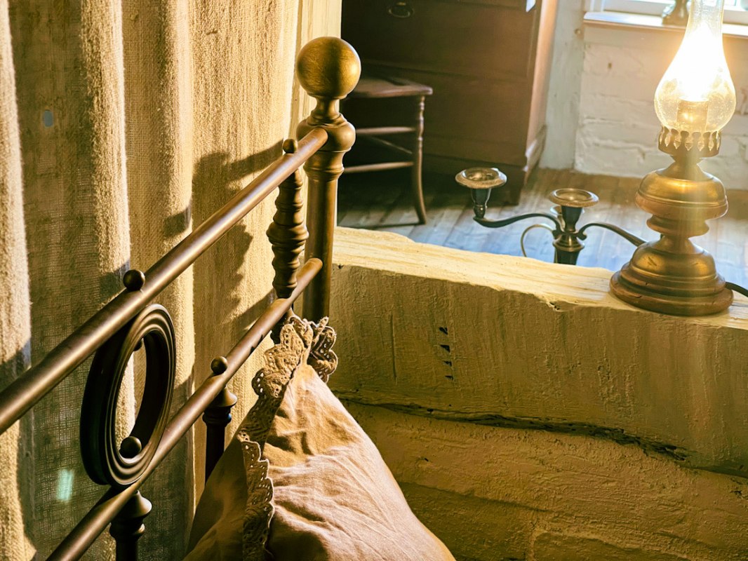 Wie in alten Zeiten: Komfort und Gem&uuml;tlichkeit in der Ferienwohnung Gutshaus Madsow // &copy; Gutshaus Madsow / Familie Schapp