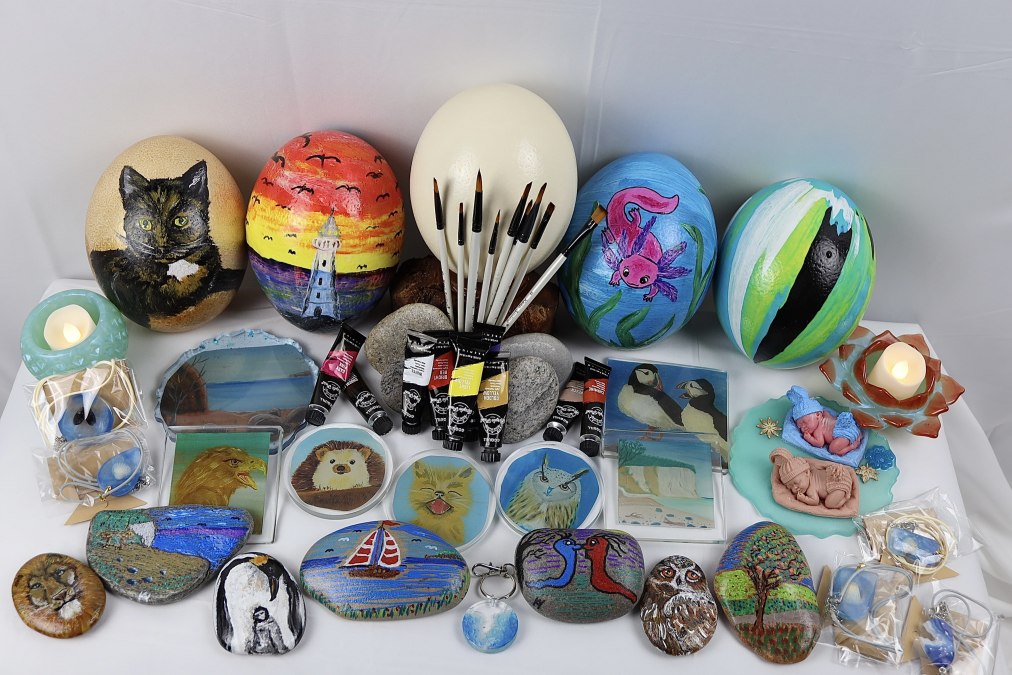 Kleine Auswahl unserer kunsthandwerklichen Produkte., &copy; Wolfgang Hube