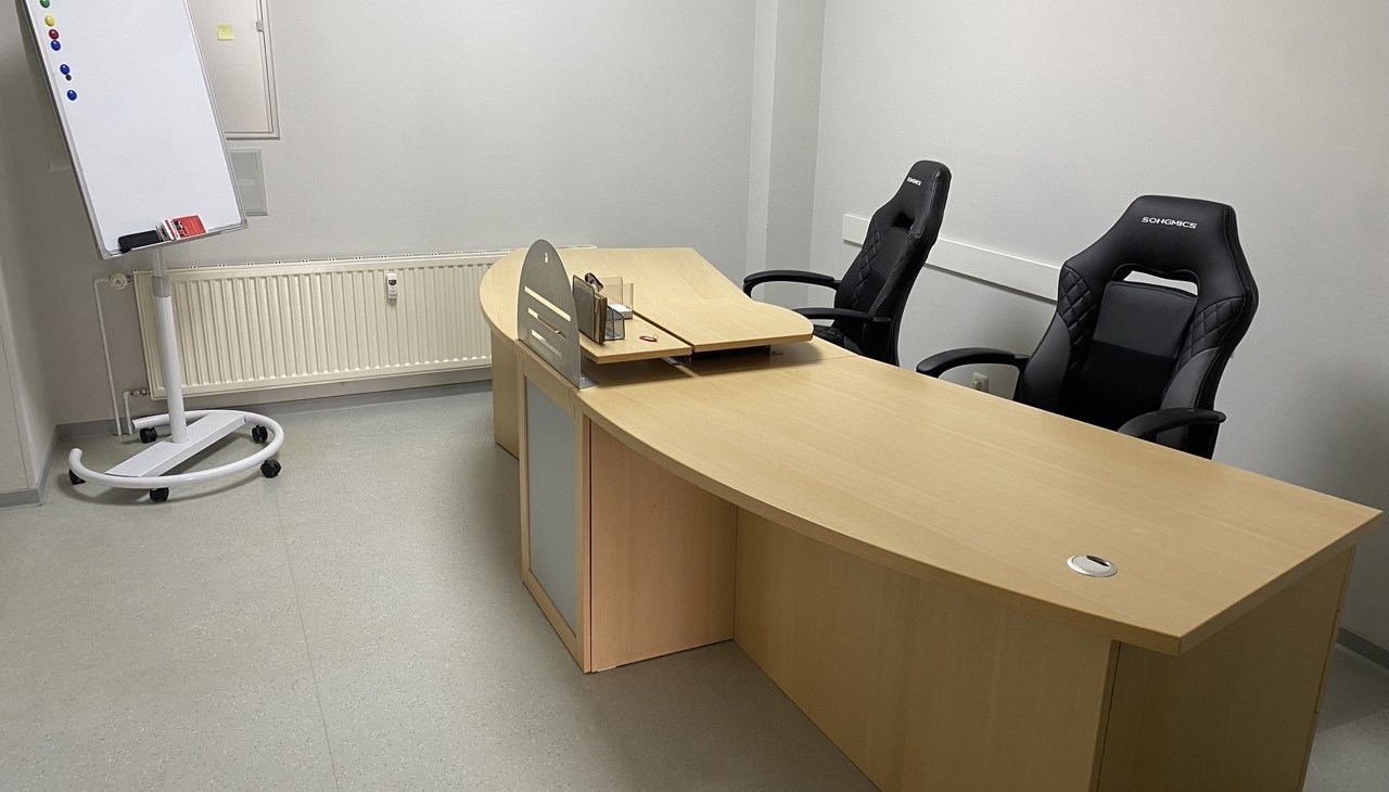 Ein Arbeitsplatz f&uuml;r die flexible Buchung mit mobilem Whiteboard., &copy; SG GmbH