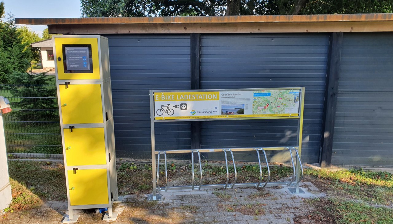 e-fiets-oplaadpunt-breesen, © Amt Recknitz-Trebeltal e-fiets-oplaadpunt-breesen, © Amt Recknitz-Trebeltal