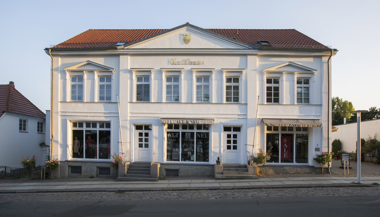 ONYX Boutique in der Fürstenstadt – Ausgesuchte Mode für Individualisten, © Florian Melzer/im-jaich ONYX Boutique in der Fürstenstadt – Ausgesuchte Mode für Individualisten, © Florian Melzer/im-jaich