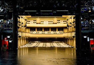 Blick hinter die Kulissen - Theaterf&uuml;hrung, &copy; Peter van Heesen