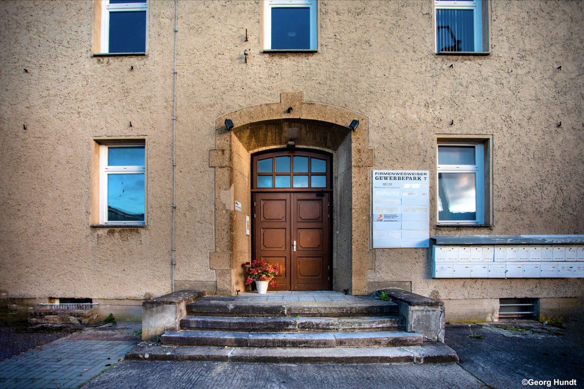 Haupteingang // &copy; Georg Hundt