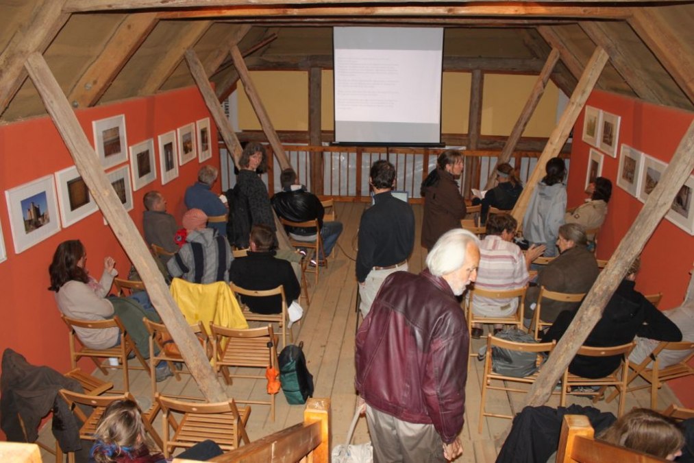 Sonderausstellung " Von der Ksar zur KasbahLehmarchitektur in Marokko mit Manfred Fahnert " 2011, © FAL e.V. Sonderausstellung " Von der Ksar zur KasbahLehmarchitektur in Marokko mit Manfred Fahnert " 2011, © FAL e.V.