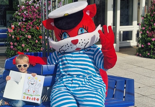 &copy; 335176383015101