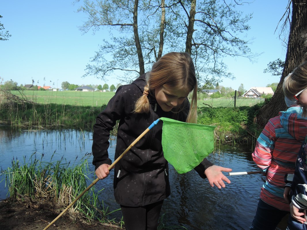 Keschern am Wasser, © Biosphärenreservatsamt Schaalsee-Elbe Keschern am Wasser, © Biosphärenreservatsamt Schaalsee-Elbe