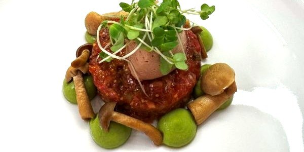 Tatar vom Wagyu, &copy; mmf Parow