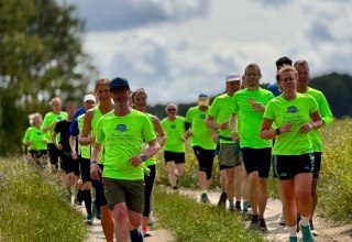 L&auml;uferisch unterwegs // &copy; Matthias Gr&uuml;ndling