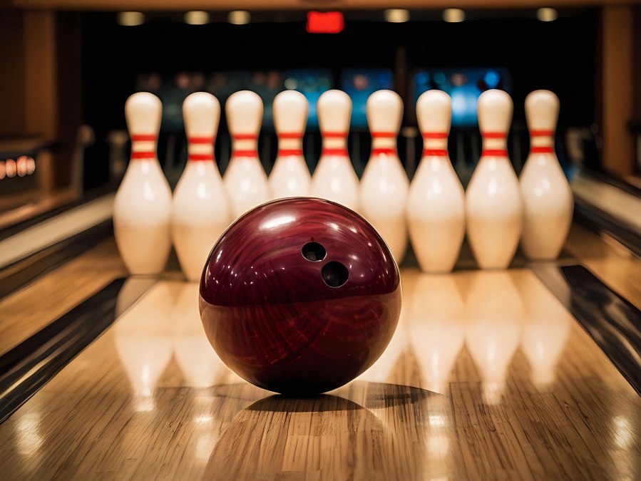 Bowlingbahn, &copy; pixabay / Alexas_Fotos