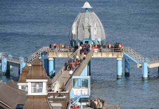 Die Tauchgondel an der Selliner Seebr&uuml;cke. // &copy; Tourismuszentrale R&uuml;gen