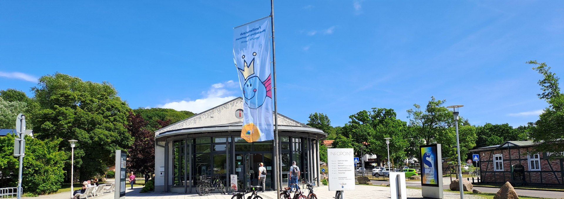 Das Qualitätssiegel „Familienurlaub MV – Geprüfte Qualität“ erhalten nur diejenigen Anbieter, die sich komplett auf die Wünsche und Bedürfnisse von Kindern und Eltern eingestellt haben und im Zertifizierungsprozess eine kritische Jury überzeugen können // © MV-T/Höhle Das Qualitätssiegel „Familienurlaub MV – Geprüfte Qualität“ erhalten nur diejenigen Anbieter, die sich komplett auf die Wünsche und Bedürfnisse von Kindern und Eltern eingestellt haben und im Zertifizierungsprozess eine kritische Jury überzeugen können // © MV-T/Höhle