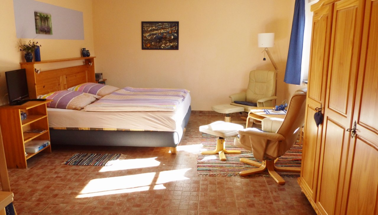 Der kombinierte Wohn- und Schlafbereich, &copy; Winfried Schneider