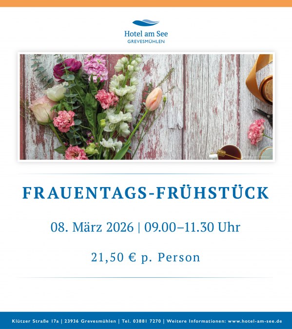 Ein liebevoll gedeckter Frühstückstisch mit frischen Brötchen, Aufschnitt, Obst und Joghurt, hell und einladend angerichtet., © spreepiraten® Ein liebevoll gedeckter Frühstückstisch mit frischen Brötchen, Aufschnitt, Obst und Joghurt, hell und einladend angerichtet., © spreepiraten®