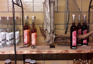 Kleine Auswahl Spirituosen, &copy; Leithoff