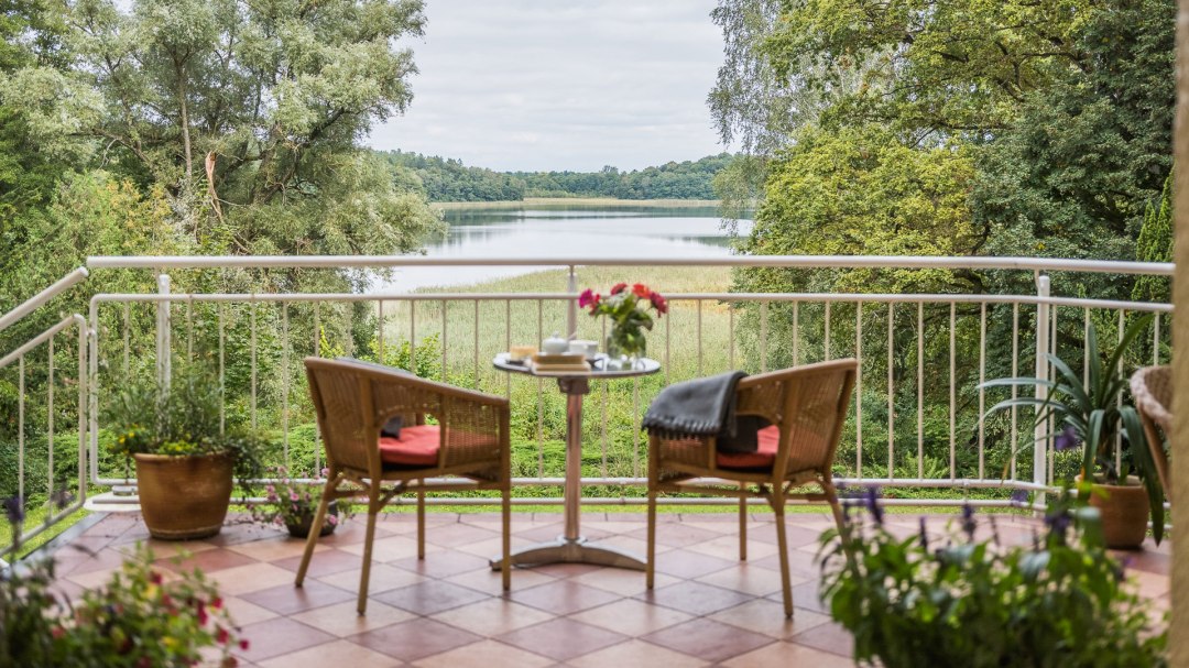 Blick von der Terrasse auf den See, © C. Heiser Blick von der Terrasse auf den See, © C. Heiser