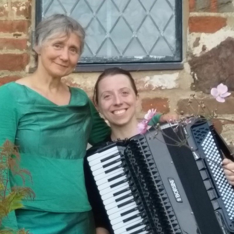 &copy; Elisabeth Richter-Kubbutat & Nancy Laufer