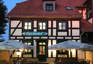 &copy; Fischerhof