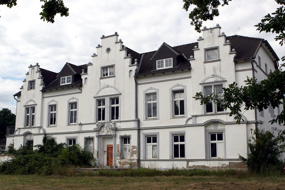 Au&szlig;enansicht des Gutshauses // &copy; Sabrina Wittkopf-Schade