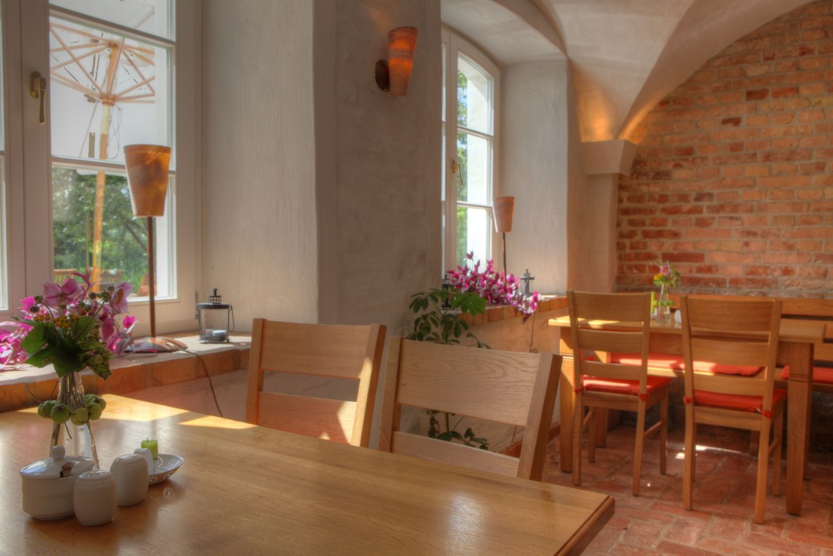 &copy; Hotel Gutshaus Parin