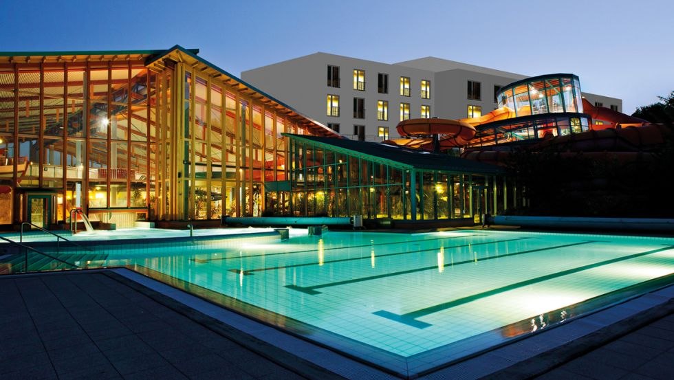 Außenansicht des WONNEMAR Resort-Hotels Wismar, © Wonnemar Resort-Hotel Wismar Außenansicht des WONNEMAR Resort-Hotels Wismar, © Wonnemar Resort-Hotel Wismar