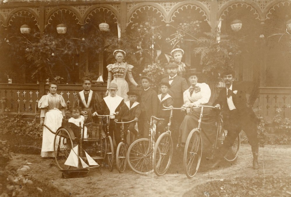 Ortsspaziergang: Binz um 1900, © Binzer Bucht Tourismus Ortsspaziergang: Binz um 1900, © Binzer Bucht Tourismus