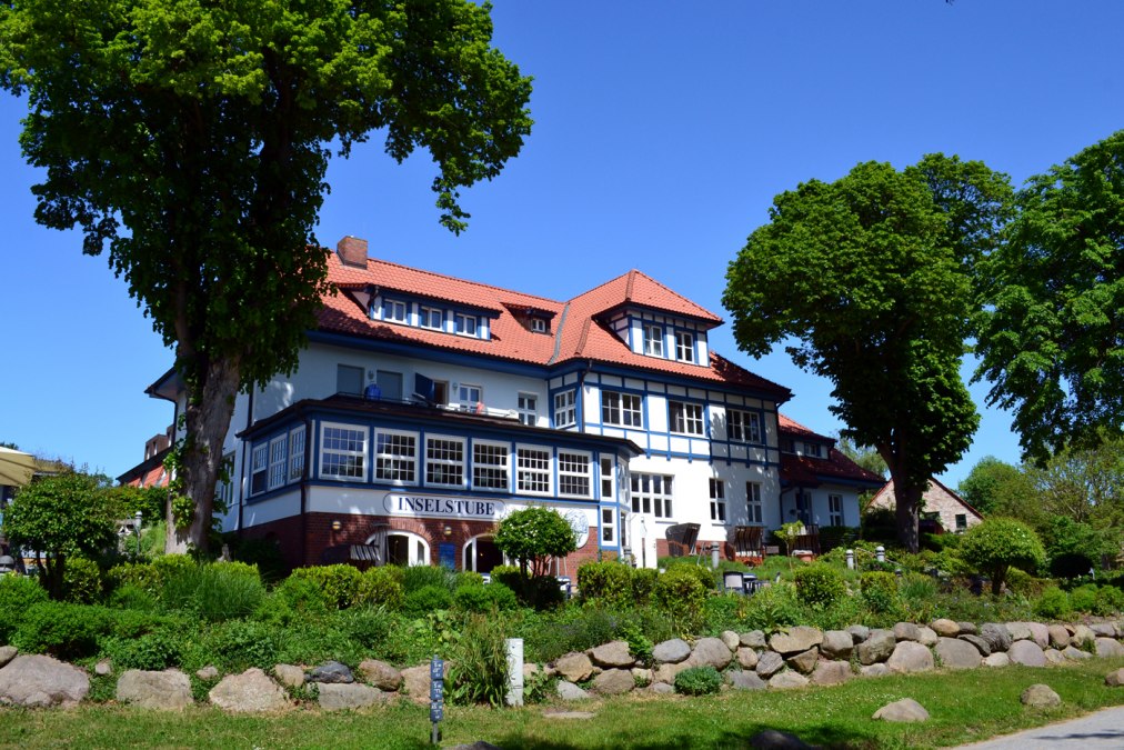 Appartementhaus Dornbusch im Mai 2016, &copy; Thomas Heimlich